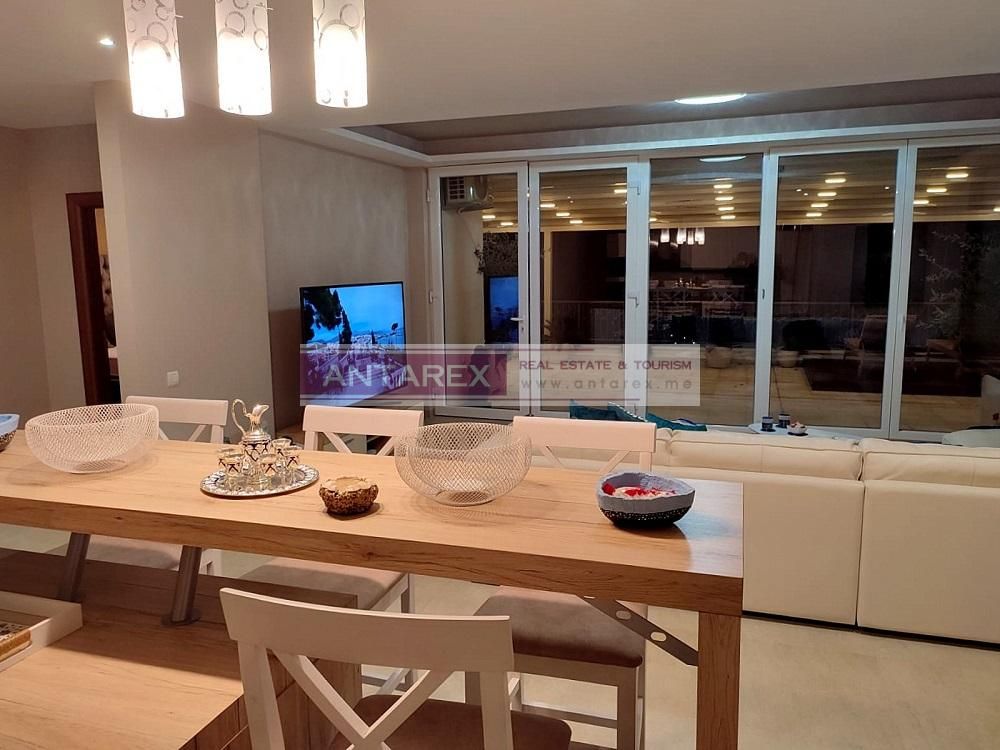 Апартаменты в Херцег-Нови, Черногория, 179 м² - фото 4