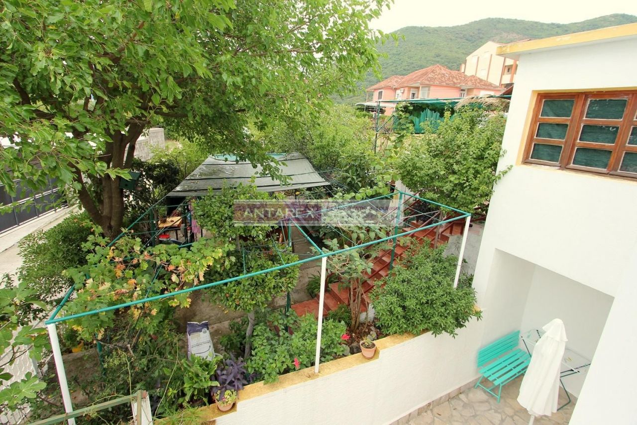 Вилла в Биеле, Черногория, 57 м² - фото 4