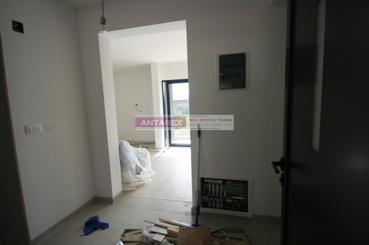 Вилла в Тивате, Черногория, 335 м² - фото 4