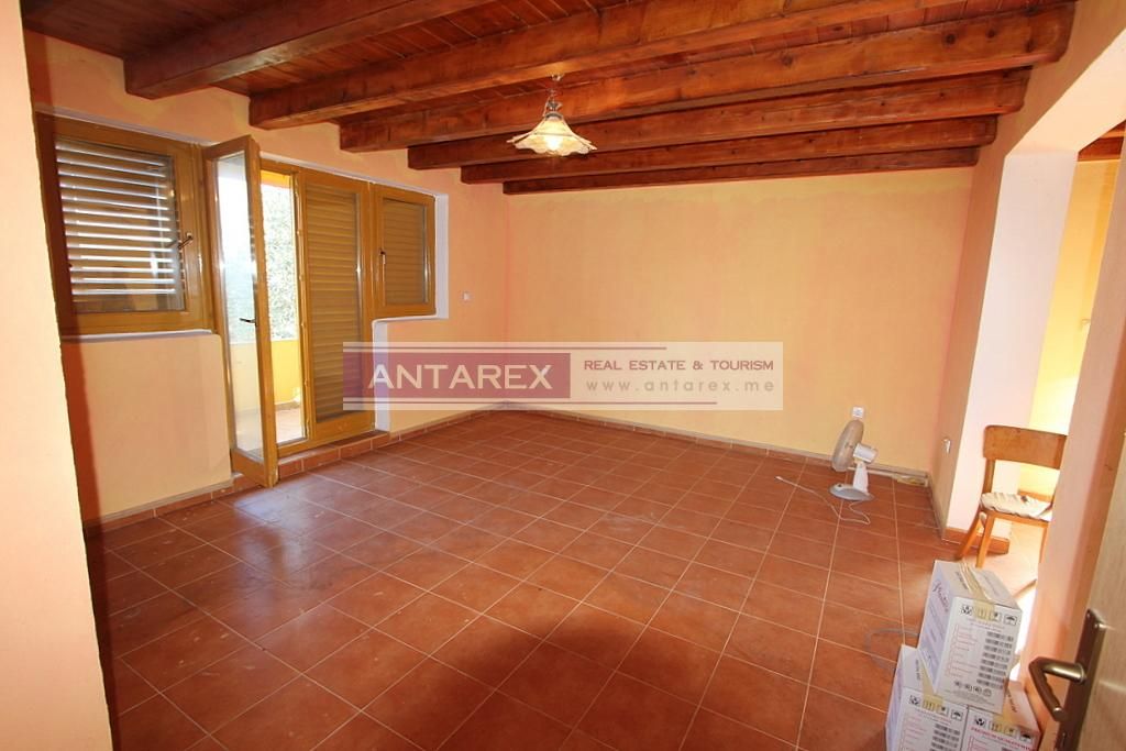 Вилла в Херцег-Нови, Черногория, 246 м² - фото 4