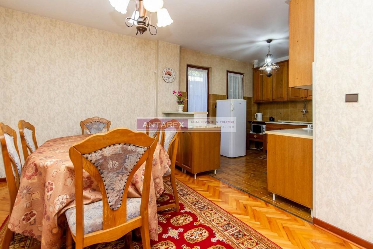 Вилла в Дженовичах, Черногория, 160 м² - фото 4