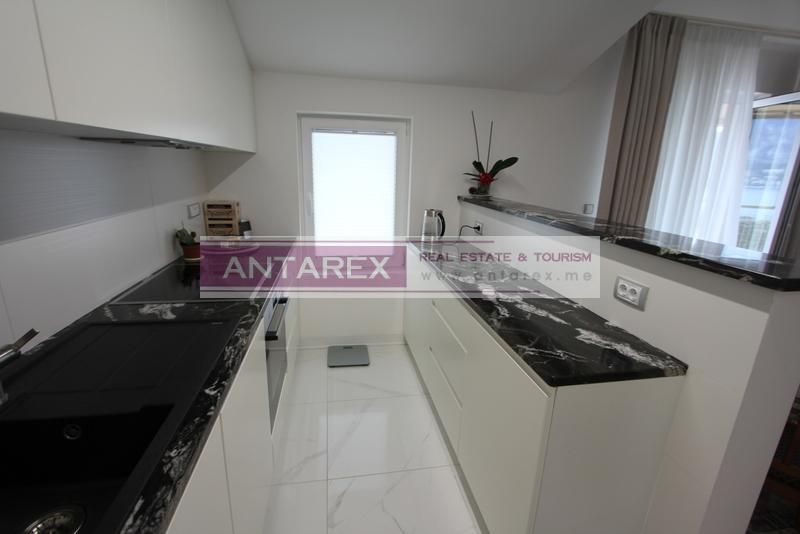 Апартаменты в Херцег-Нови, Черногория, 114.7 м² - фото 4