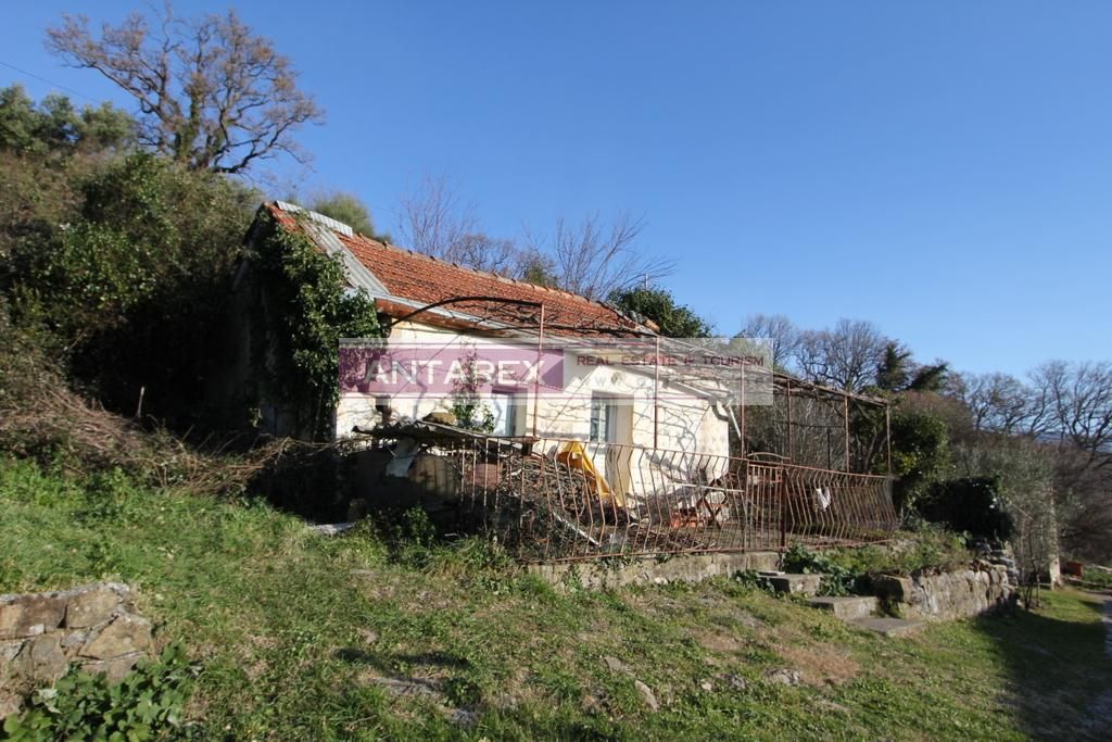 Вилла в Биеле, Черногория, 125 м² - фото 4