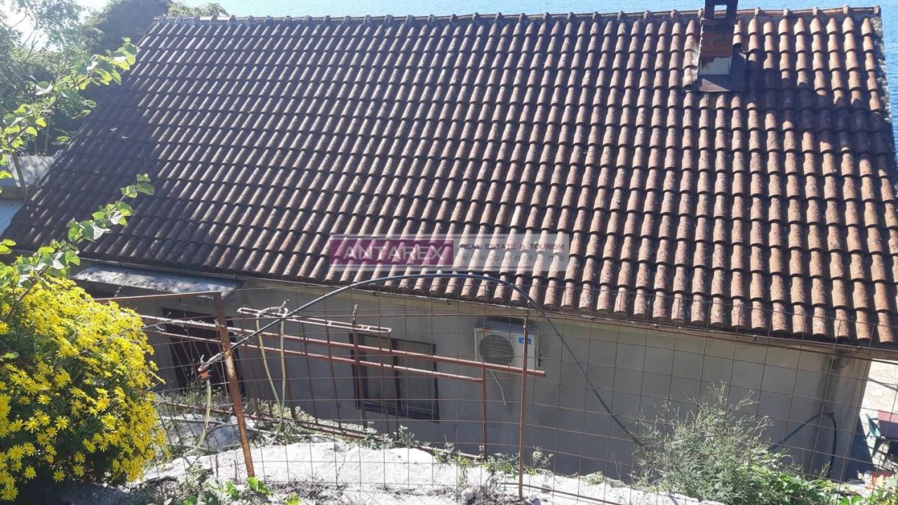 Вилла в Кумборе, Черногория, 161 м² - фото 4