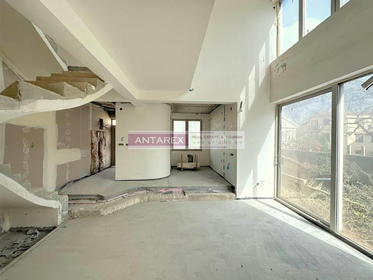 Вилла в Прчани, Черногория, 516 м² - фото 4