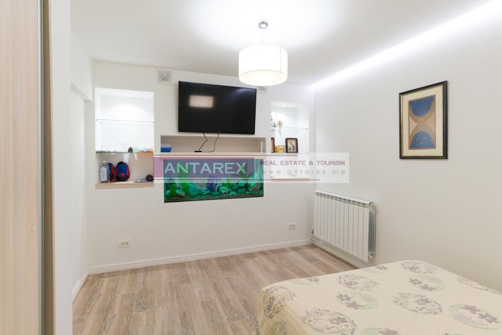 Апартаменты в Тивате, Черногория, 93 м² - фото 5