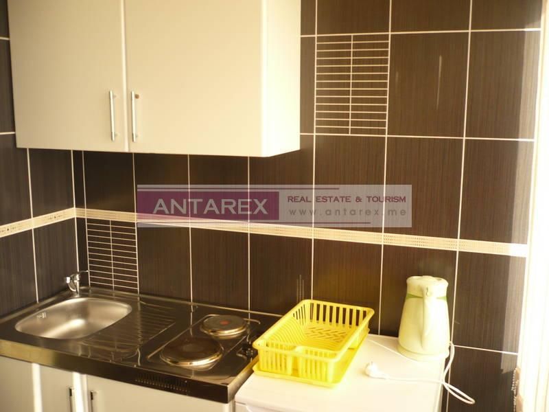 Коммерческая недвижимость в Джурашевичах, Черногория, 300 м² - фото 5