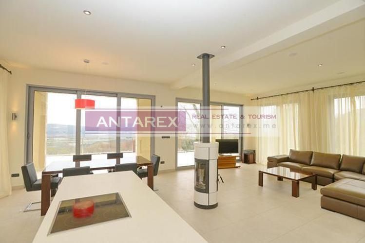 Вилла в Тивате, Черногория, 440 м² - фото 4