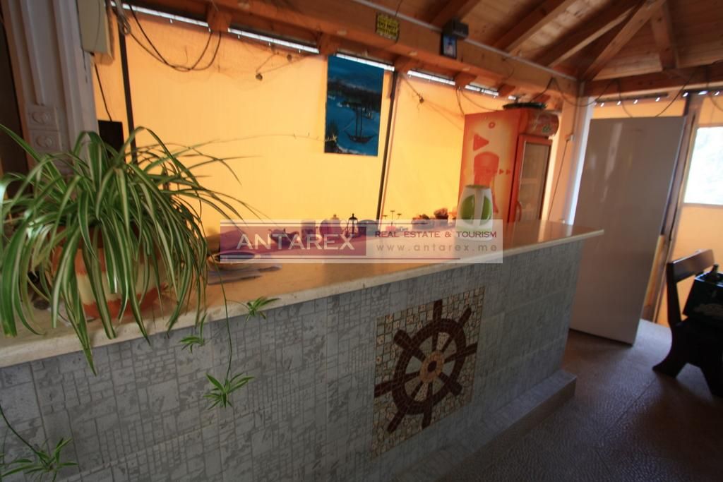 Коммерческая недвижимость в Дженовичах, Черногория, 299 м² - фото 5