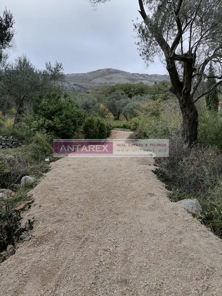 Земля в Булярице, Черногория, 1 696 м² - фото 5