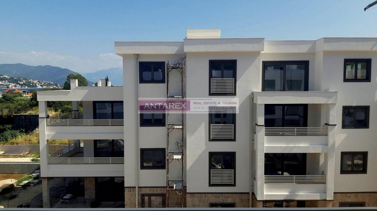 Апартаменты в Игало, Черногория, 43 м² - фото 5