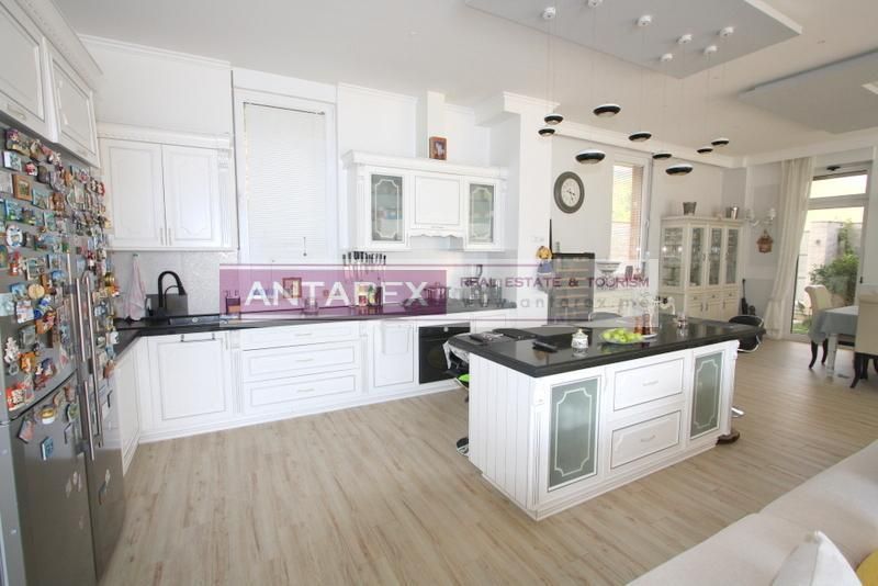 Вилла в Дженовичах, Черногория, 647 м² - фото 5