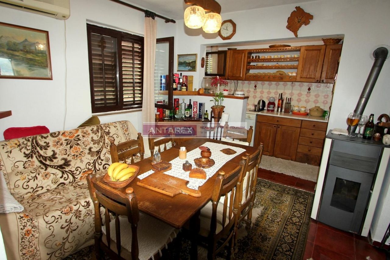 Вилла в Биеле, Черногория, 57 м² - фото 5