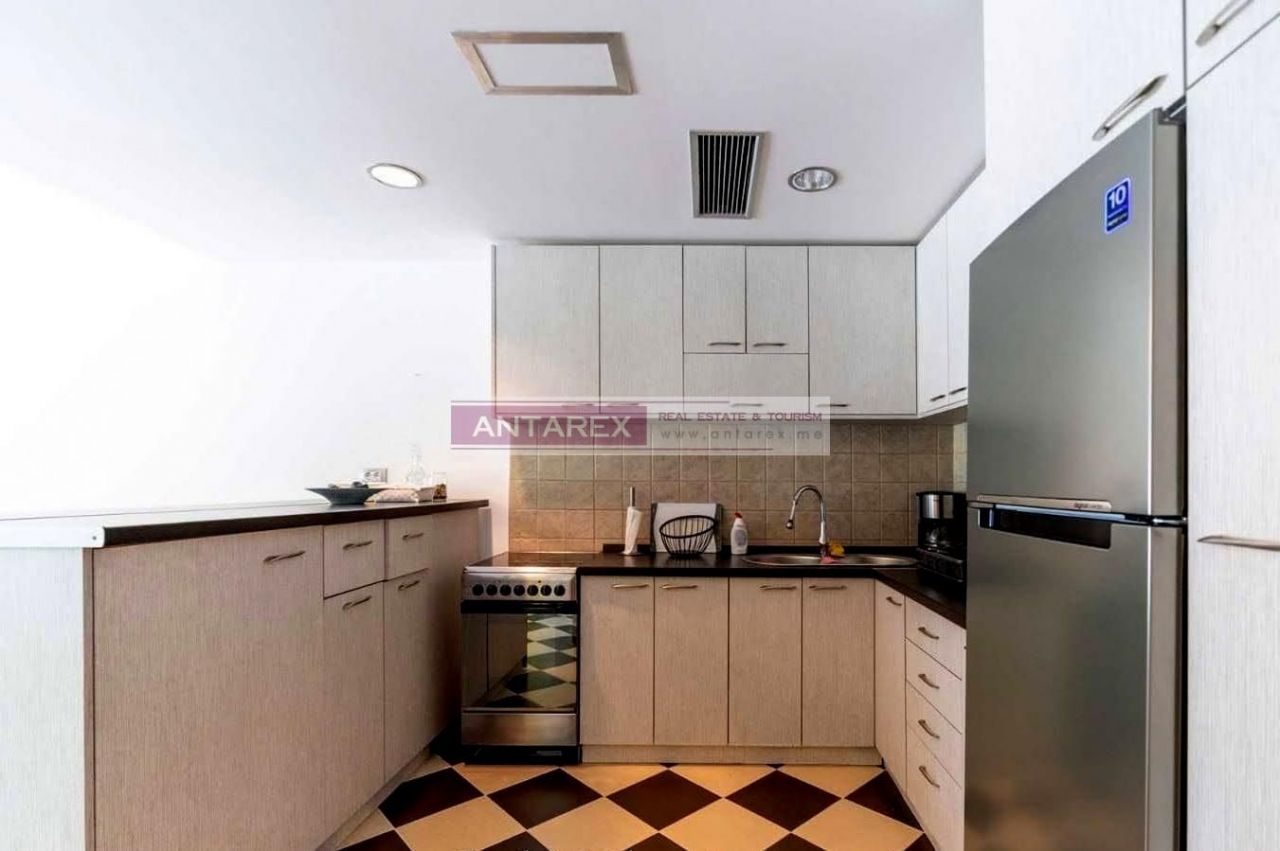 Апартаменты в Доброте, Черногория, 75 м² - фото 5