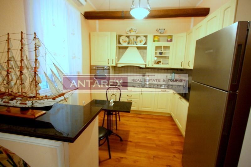 Апартаменты в Херцег-Нови, Черногория, 83 м² - фото 4