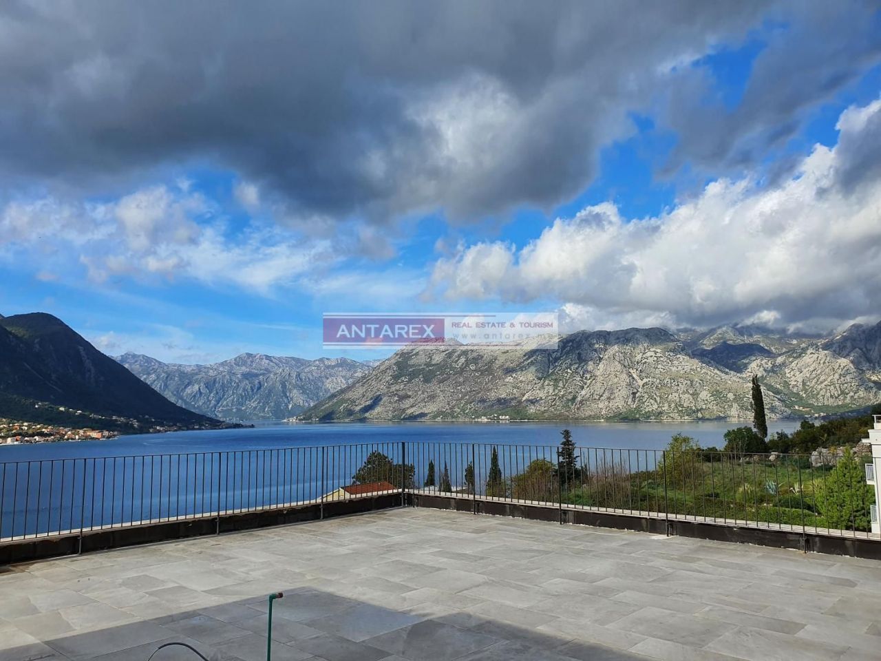 Апартаменты в Доброте, Черногория, 208 м² - фото 5