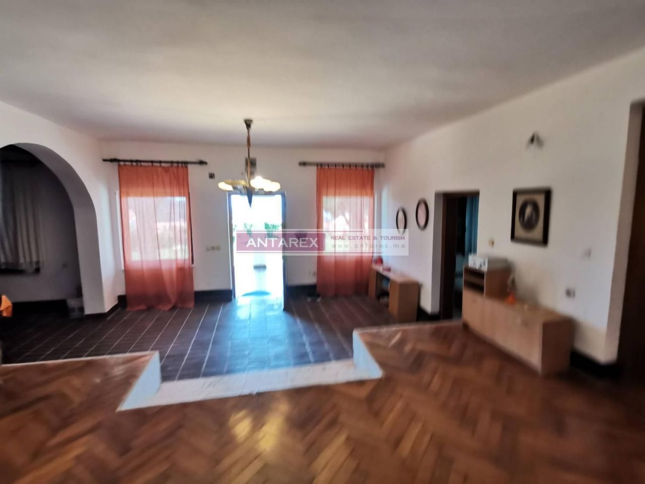 Коммерческая недвижимость в Петроваце, Черногория, 480 м² - фото 5