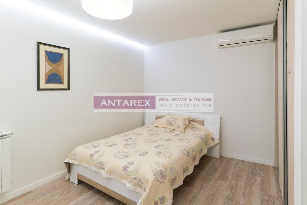 Апартаменты в Тивате, Черногория, 93 м² - фото 6