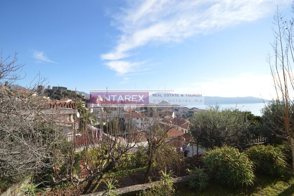 Вилла в Херцег-Нови, Черногория, 90 м² - фото 6