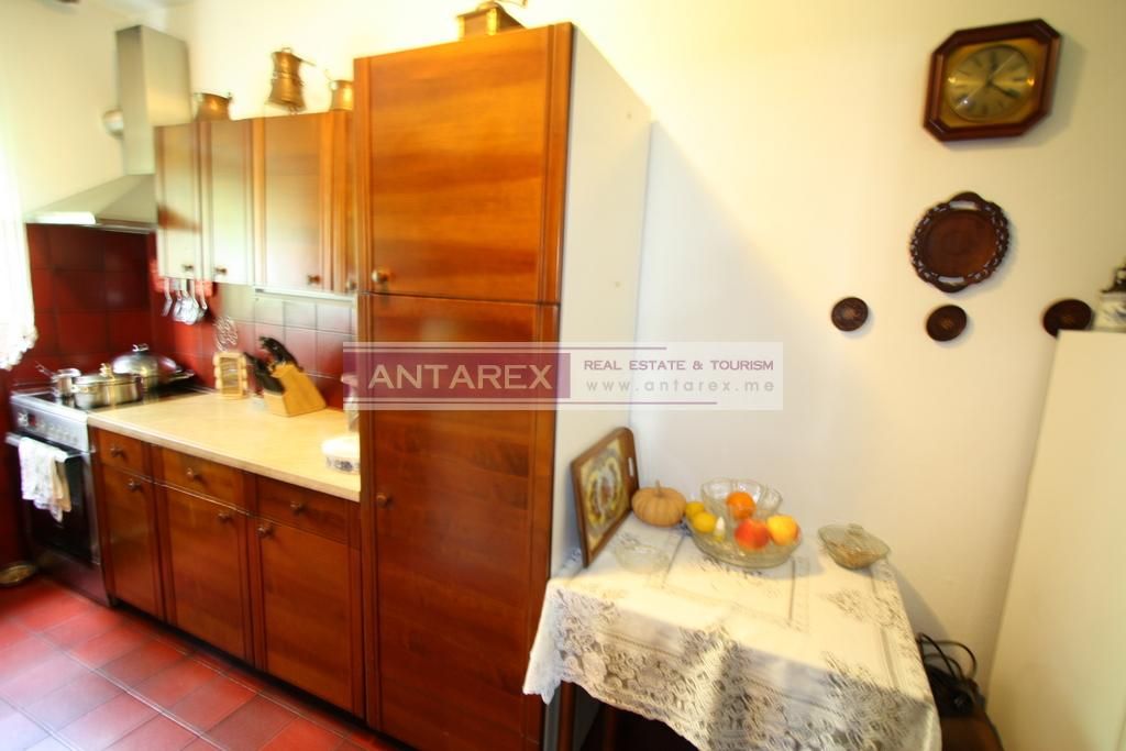 Вилла в Доброте, Черногория, 132 м² - фото 6