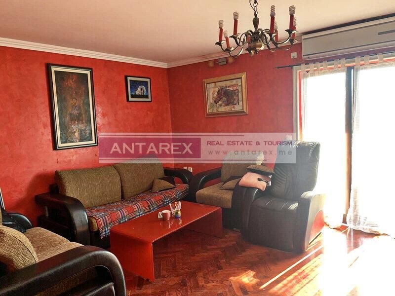 Вилла в Тивате, Черногория, 280 м² - фото 6