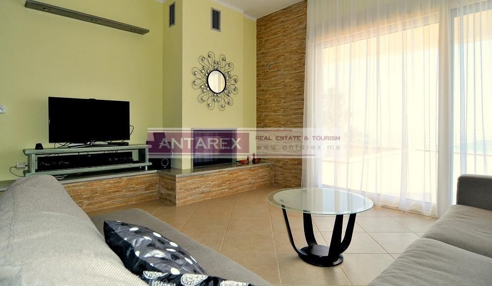 Вилла в Херцег-Нови, Черногория, 5 704 сот. - фото 6