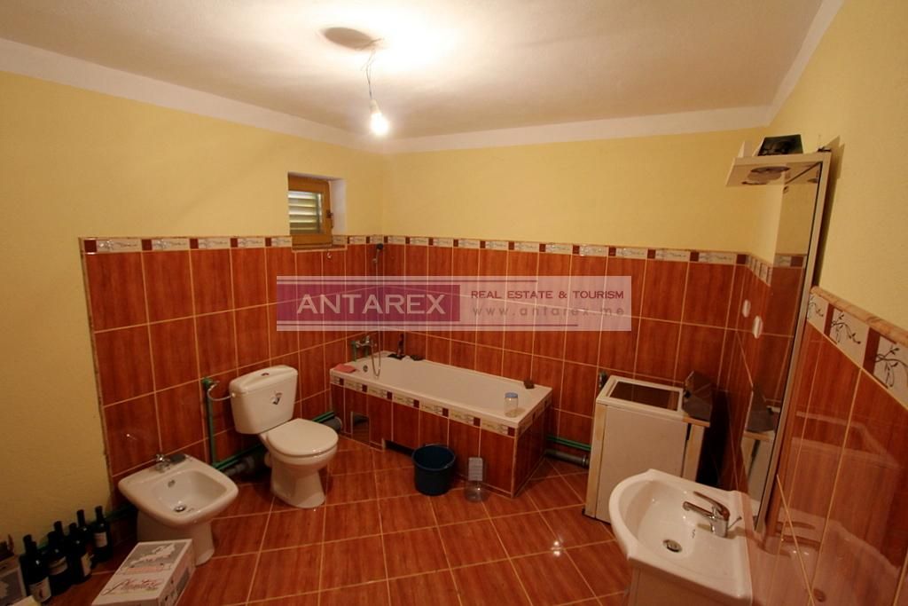 Вилла в Херцег-Нови, Черногория, 246 м² - фото 6