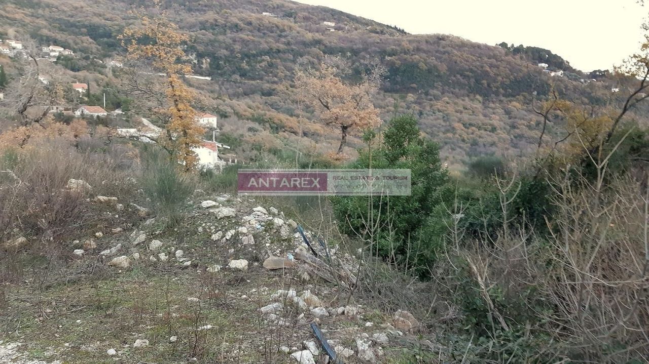 Земля в Херцег-Нови, Черногория, 2 186 м² - фото 6