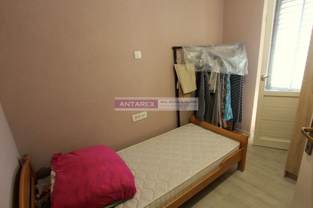 Вилла в Херцег-Нови, Черногория, 77 м² - фото 6