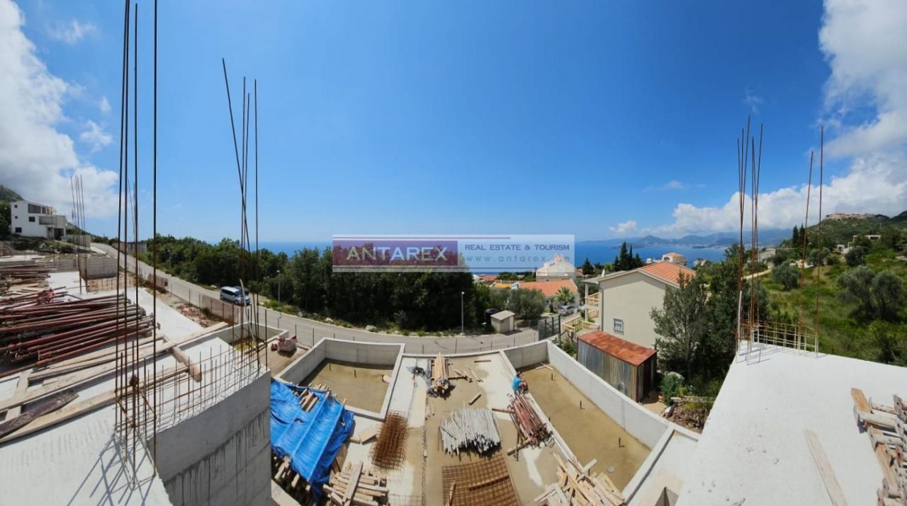 Вилла в Святом Стефане, Черногория, 270 м² - фото 6