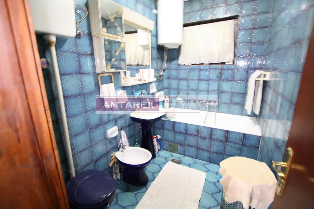 Вилла в Доброте, Черногория, 132 м² - фото 7