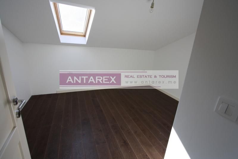 Апартаменты в Доброте, Черногория, 71 м² - фото 7