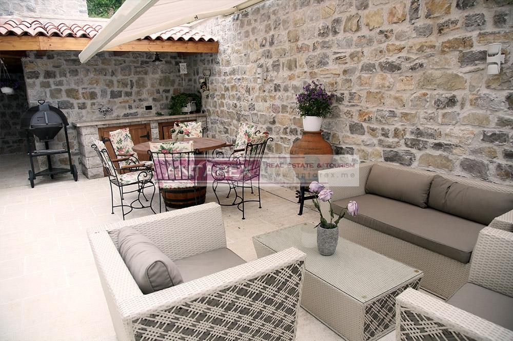 Вилла в Тивате, Черногория, 125 м² - фото 7