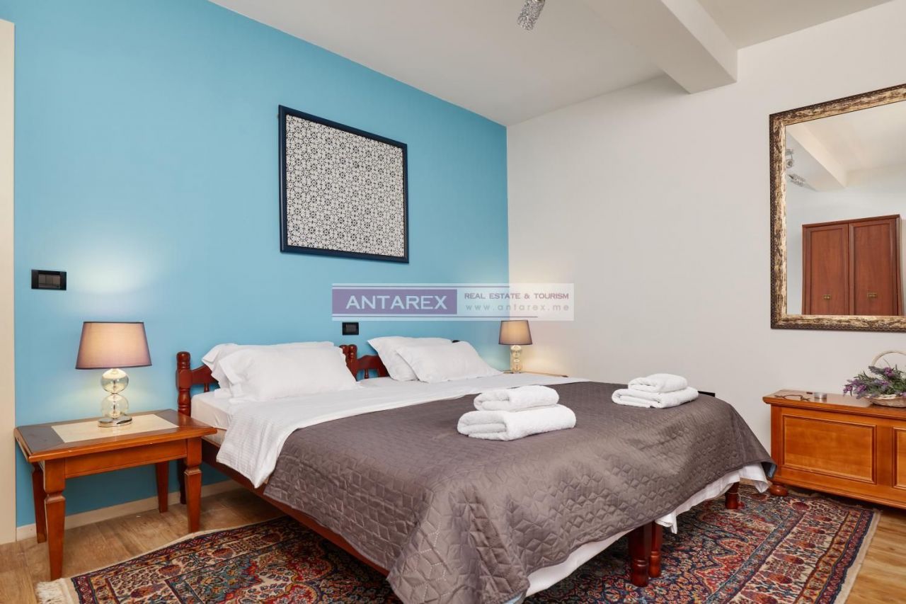 Вилла в Бигово, Черногория, 266 м² - фото 7