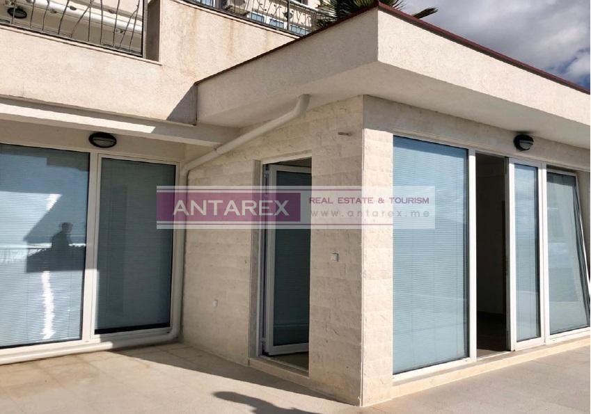 Апартаменты в Херцег-Нови, Черногория, 164.4 м² - фото 5