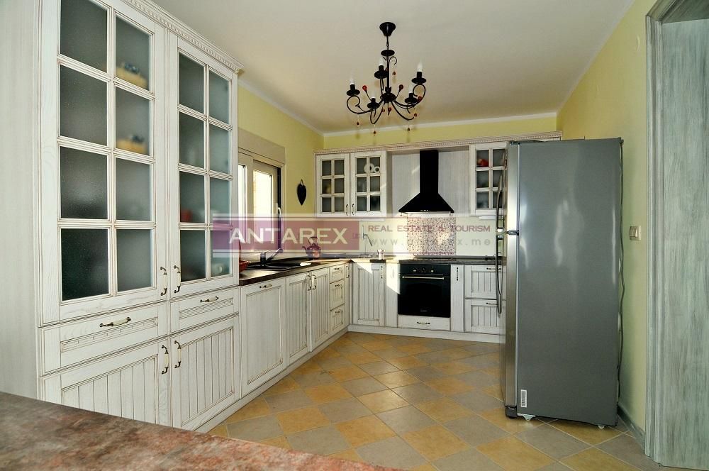 Вилла в Херцег-Нови, Черногория, 5 704 сот. - фото 7