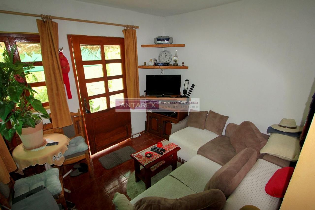 Вилла в Биеле, Черногория, 57 м² - фото 7