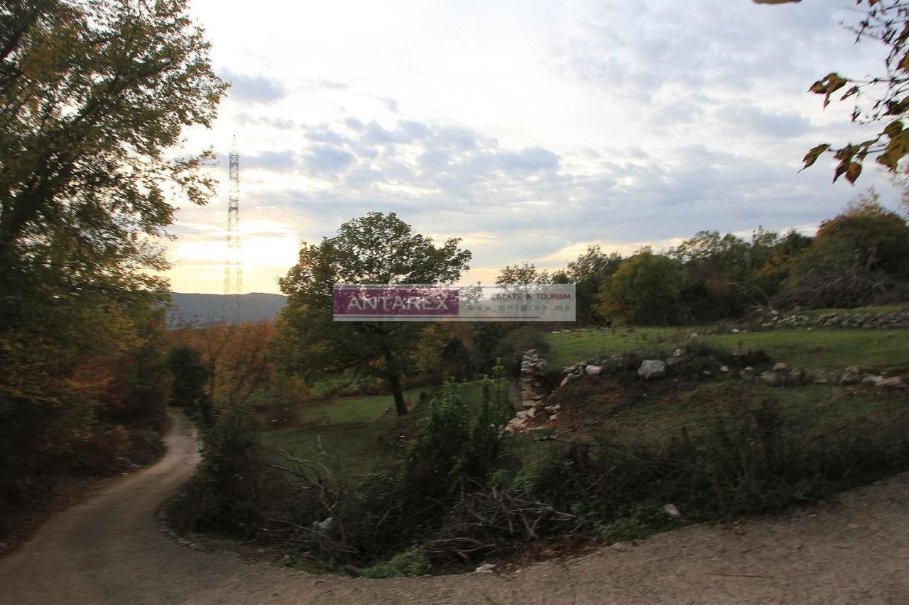 Земля в Херцег-Нови, Черногория, 669 м² - фото 7