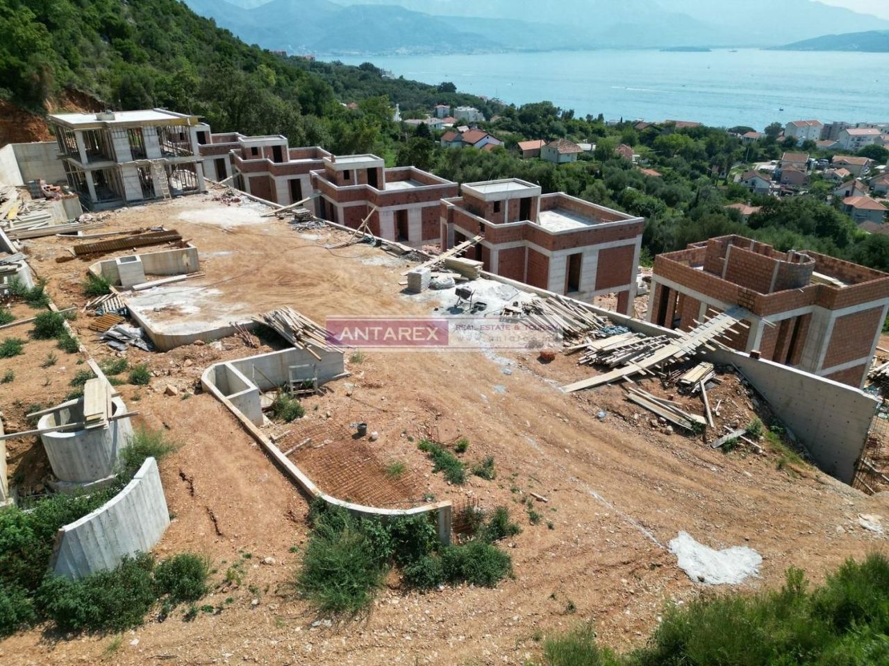 Вилла в Кумборе, Черногория, 224 м² - фото 7