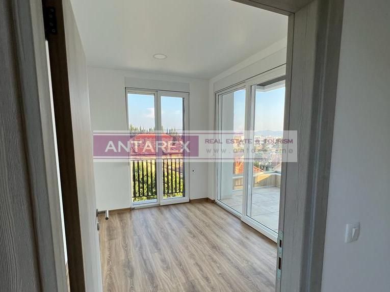 Апартаменты в Тивате, Черногория, 43 м² - фото 7