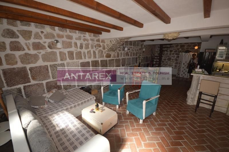 Апартаменты в Херцег-Нови, Черногория, 106 м² - фото 8