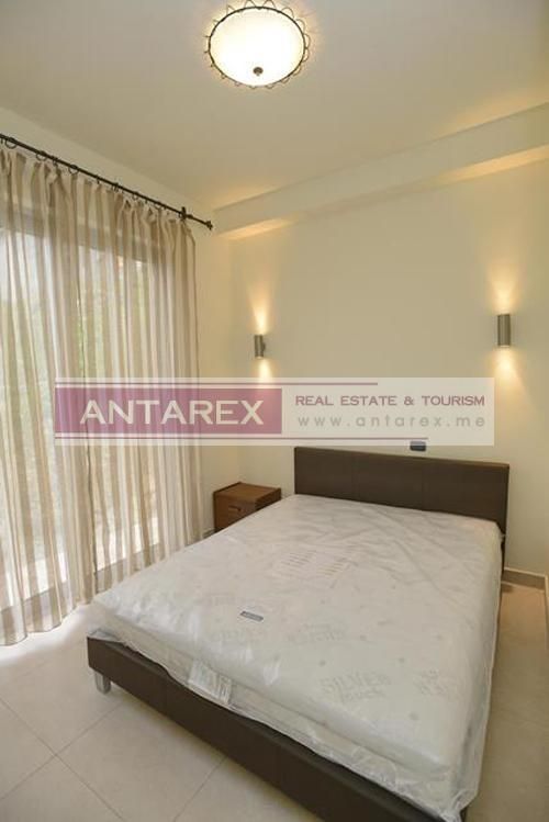 Вилла в Тивате, Черногория, 440 м² - фото 7