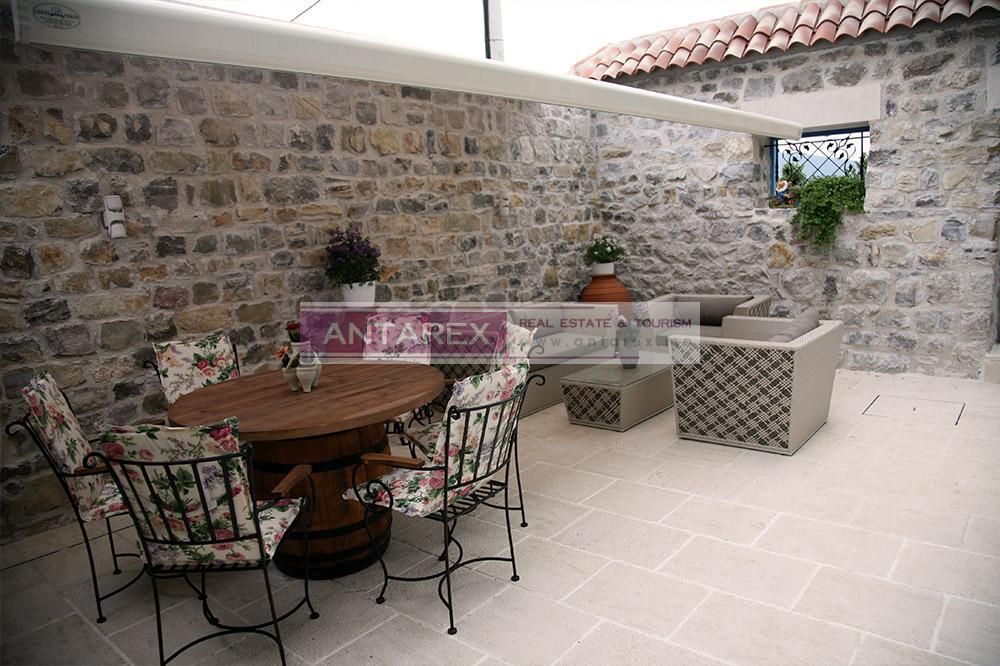 Вилла в Тивате, Черногория, 125 м² - фото 8