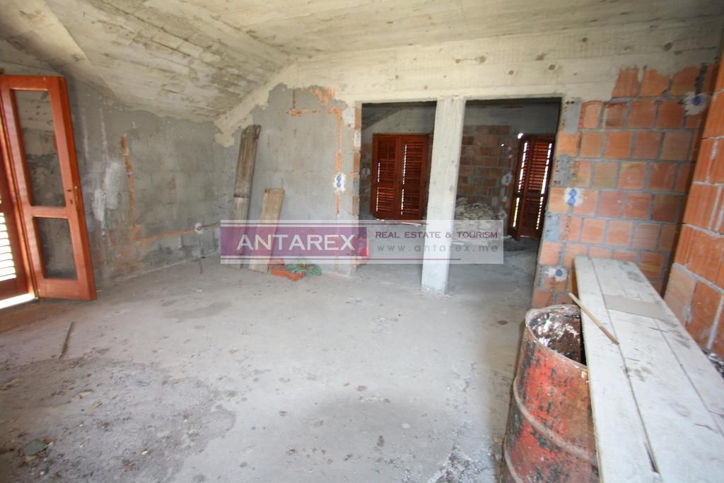 Вилла в Зеленике, Черногория, 158 м² - фото 8