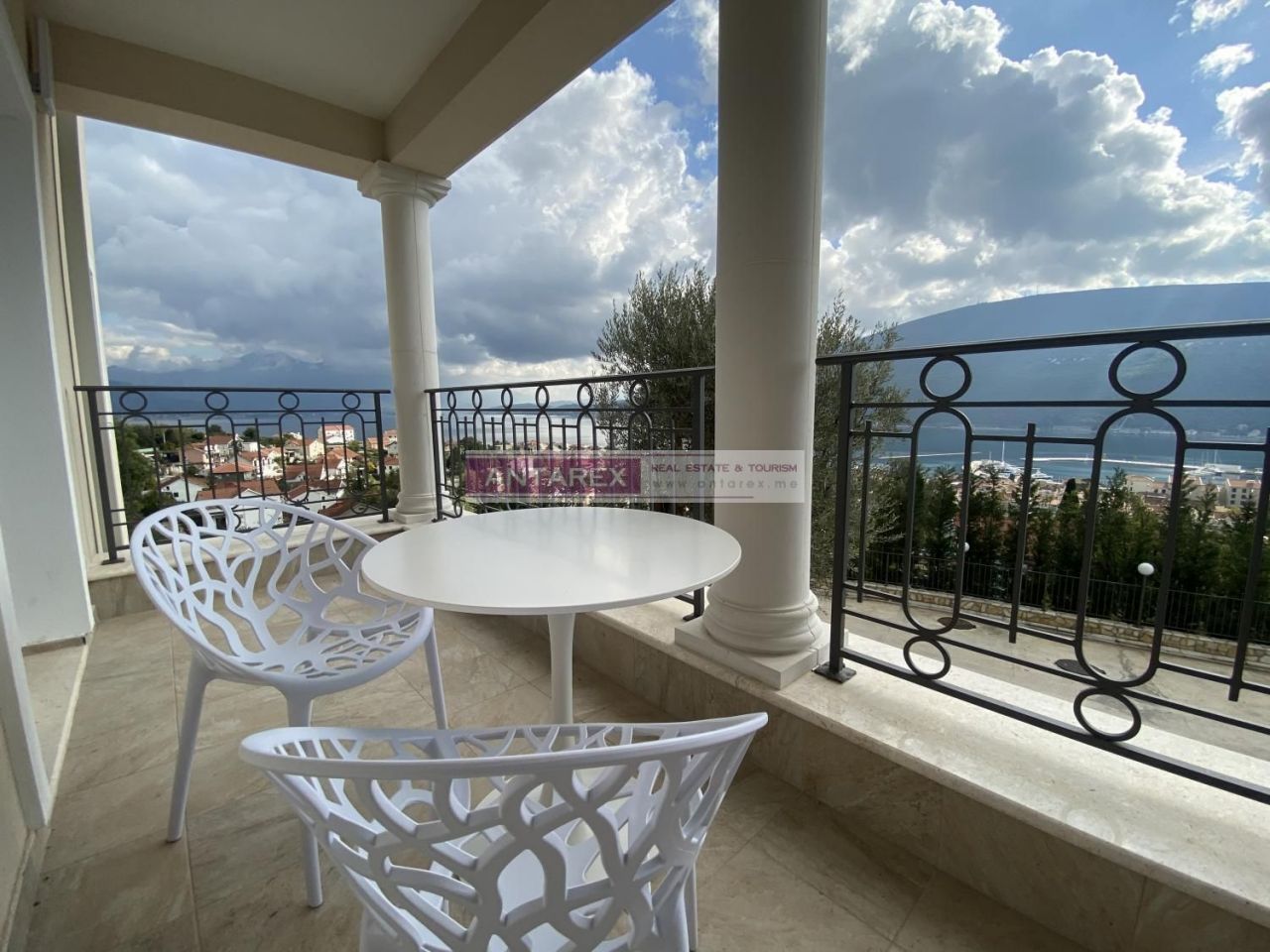 Апартаменты в Кумборе, Черногория, 165 м² - фото 8