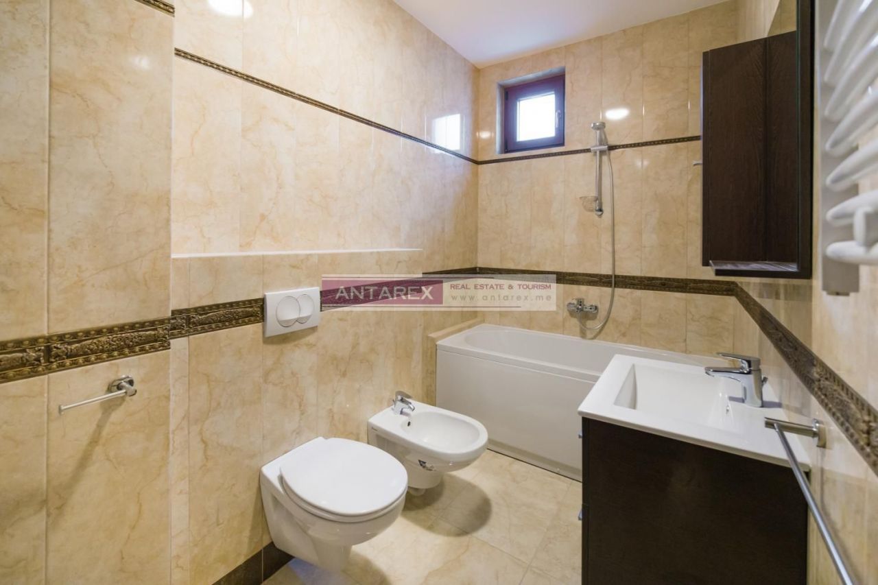 Апартаменты в Бечичи, Черногория, 99 м² - фото 8