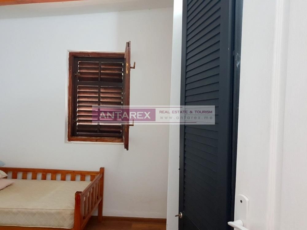 Вилла на полуострове Луштица, Черногория, 44 м² - фото 8