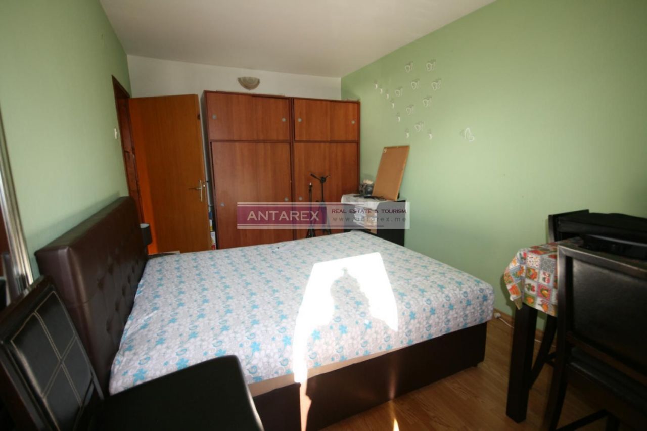 Вилла в Доброте, Черногория, 270 м² - фото 8