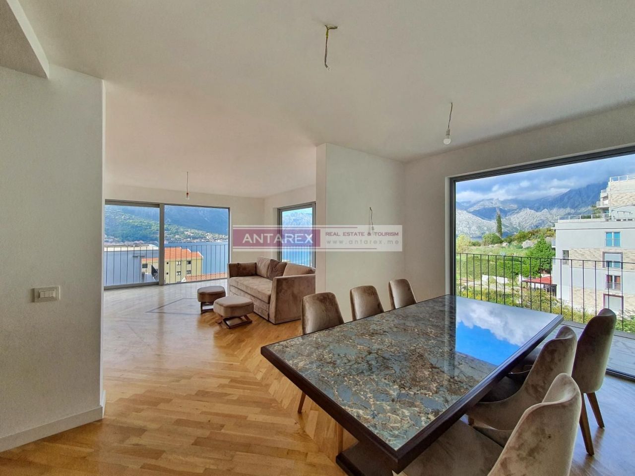 Апартаменты в Доброте, Черногория, 208 м² - фото 8