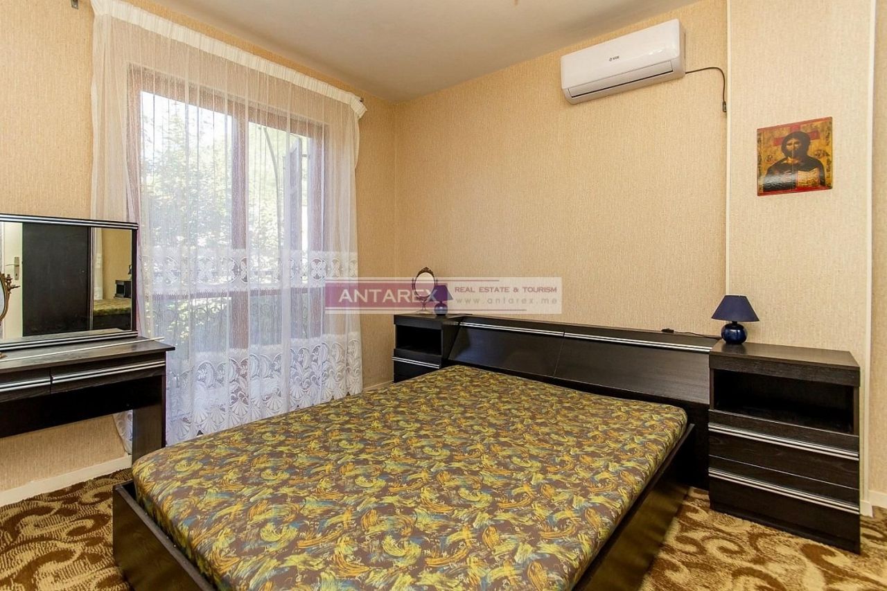 Вилла в Дженовичах, Черногория, 160 м² - фото 8